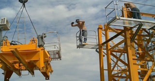 Демонтаж башенного крана в Сарове - услуги по демонтажу от Сварной-Сро от 1586 руб.