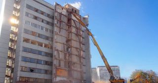 Демонтаж многоэтажного дома Саров, цена от 3752 руб.