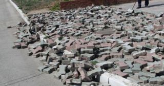 Демонтаж тротуарной плитки Саров, цена от 3013 руб.